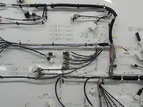Kabelbaumdesign und -fertigung