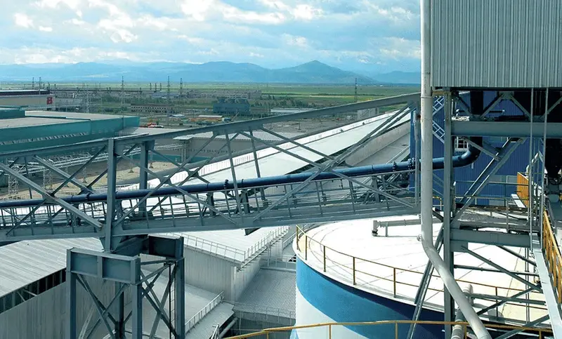 Fabrik - Claudius Peters